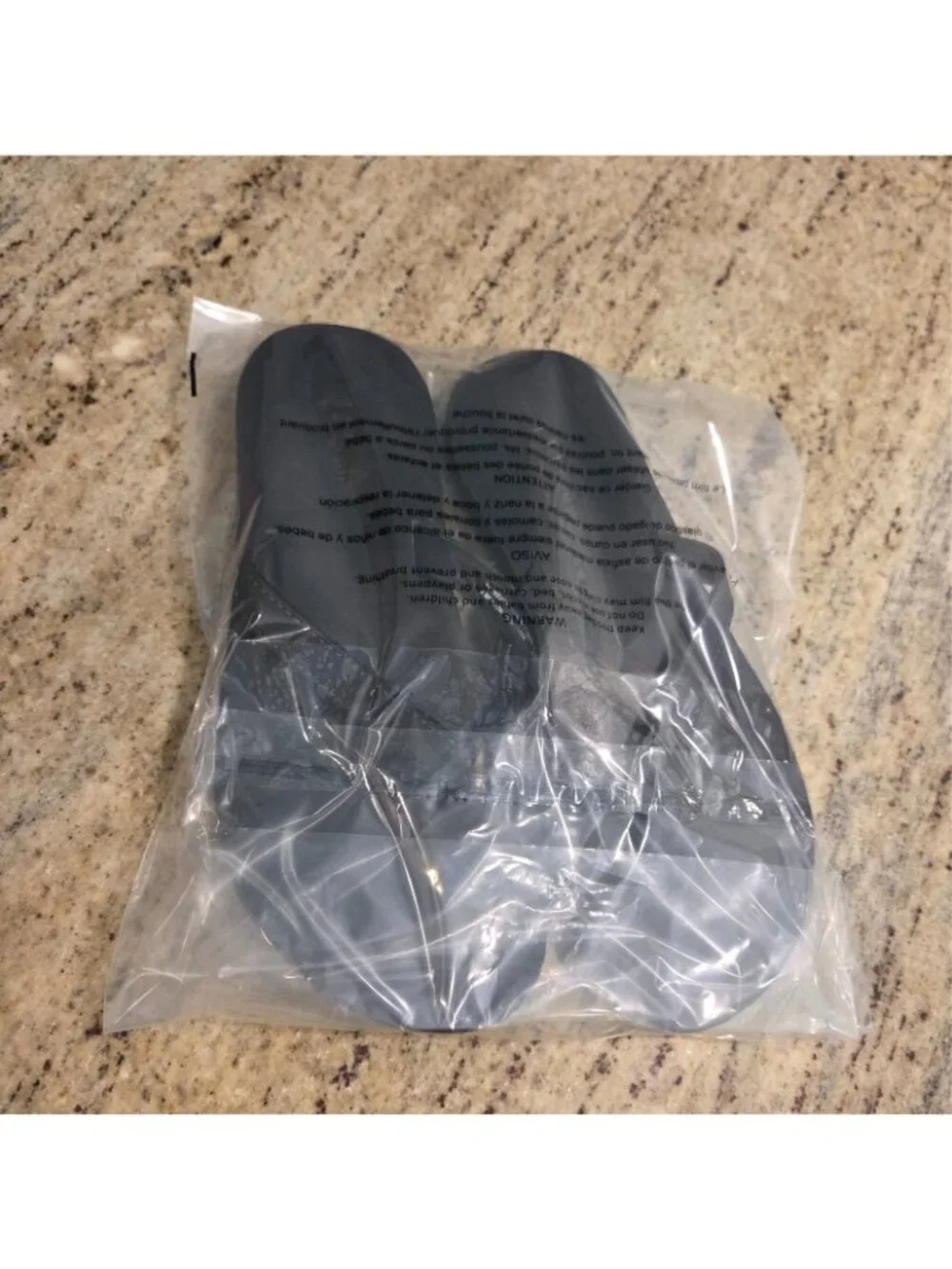 LL Bean Women’s Size 8 Black Flop Flops 275038 - Picture 12 of 12